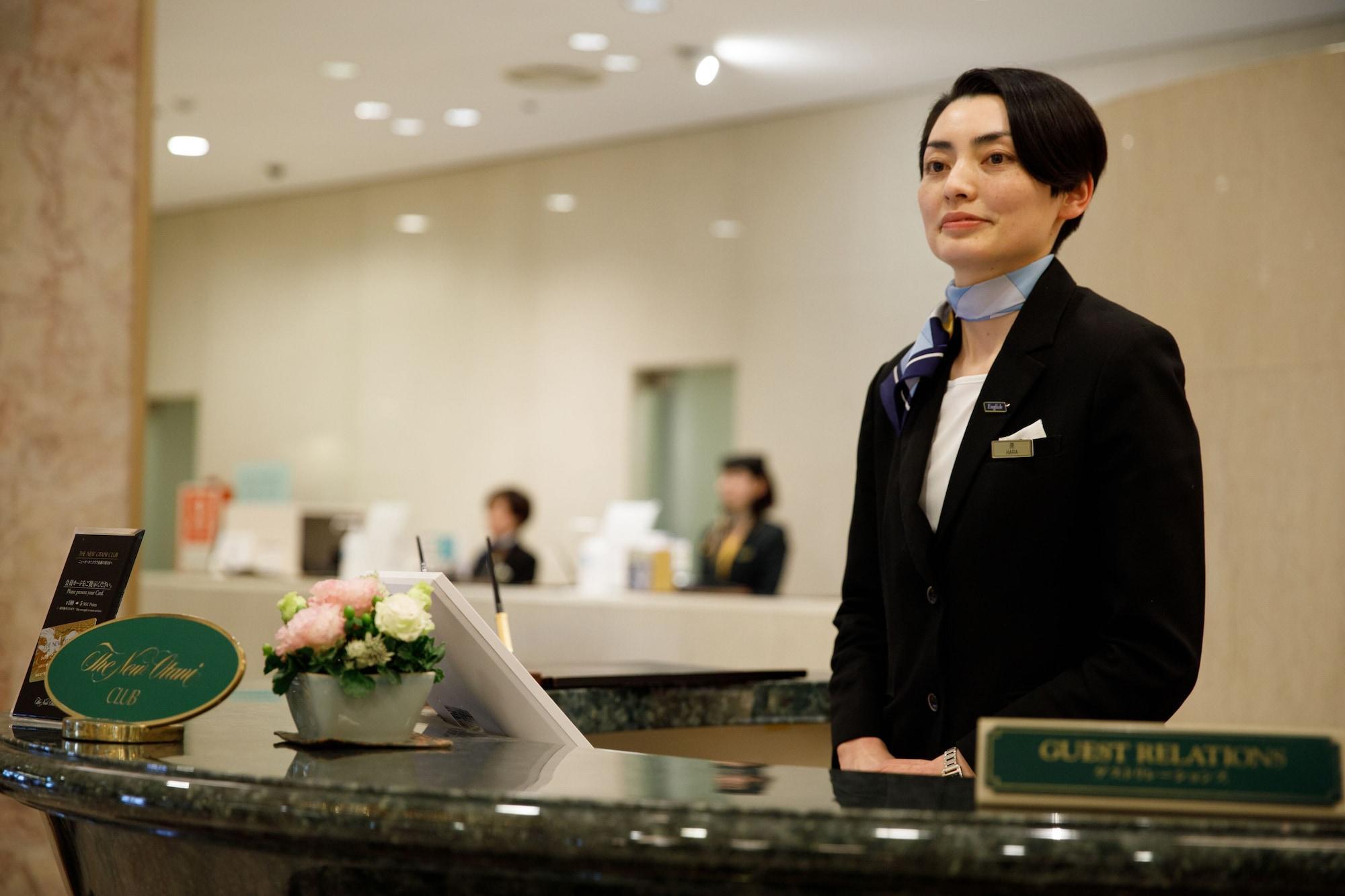 Hotel New Otani Hakata Fukuoka  Dış mekan fotoğraf A hotel concierge in Seoul, South Korea