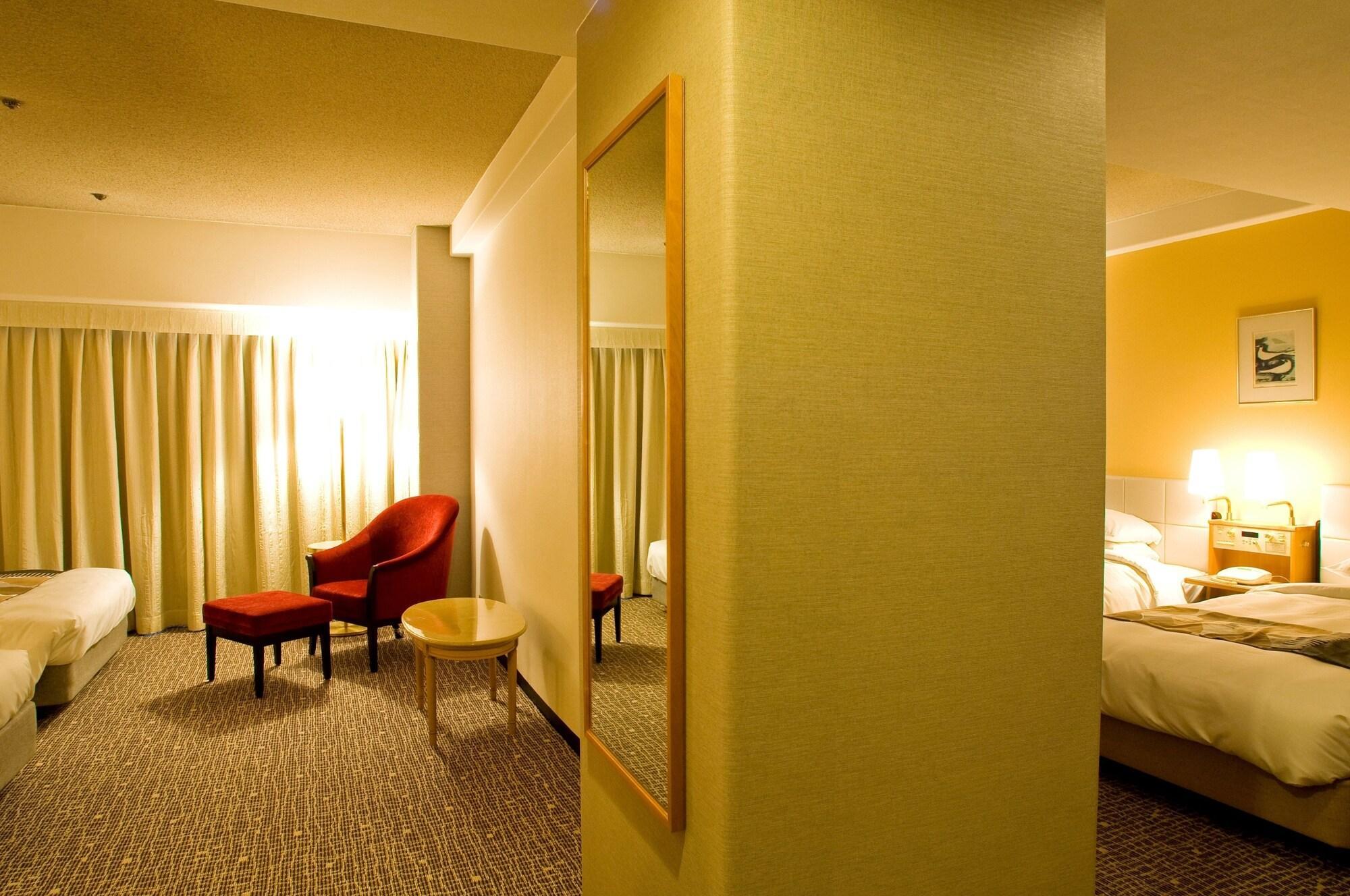 Hotel New Otani Hakata Fukuoka  Dış mekan fotoğraf A room at the hotel