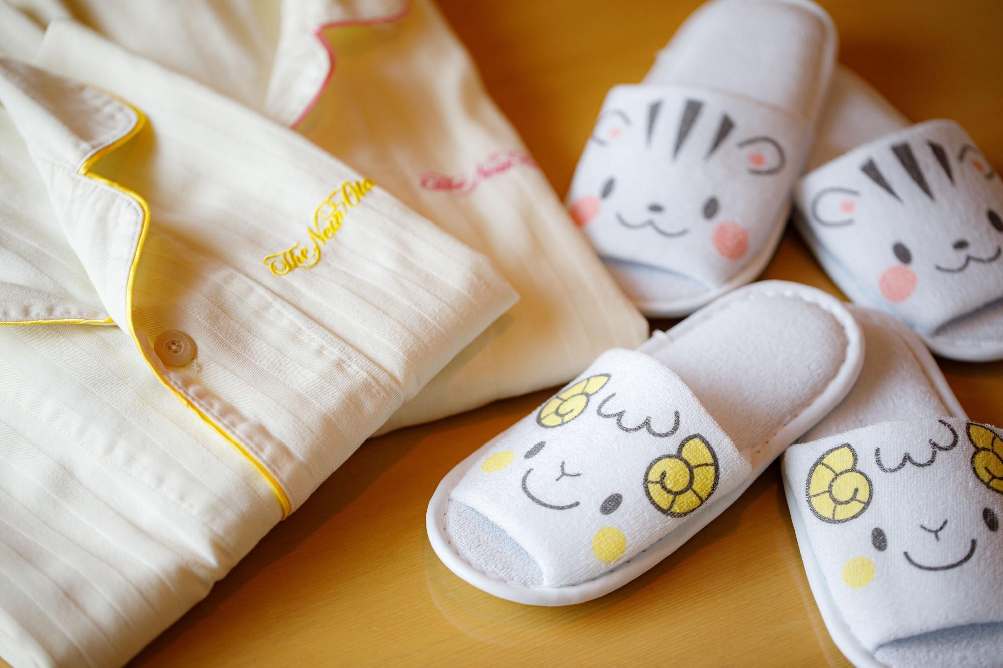 Hotel New Otani Hakata Fukuoka  Dış mekan fotoğraf Maneki-neko slippers